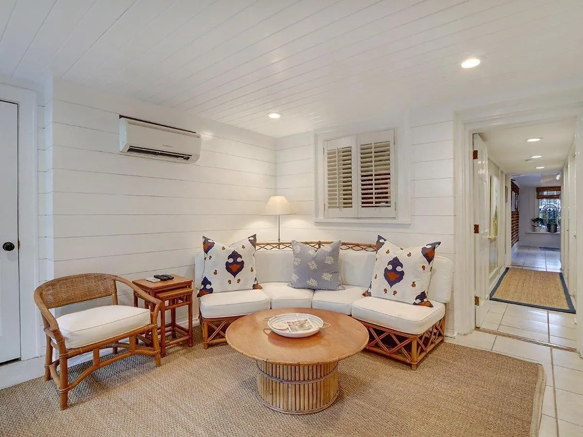 فيلا Jones Street Retreat سافانا